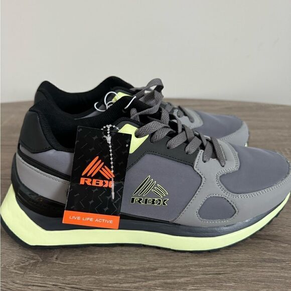 New Mens REEBOKRUGGED RUNNER SHOES LOW Size 9 GREEN/GRAY Color - Picture 1 of 4